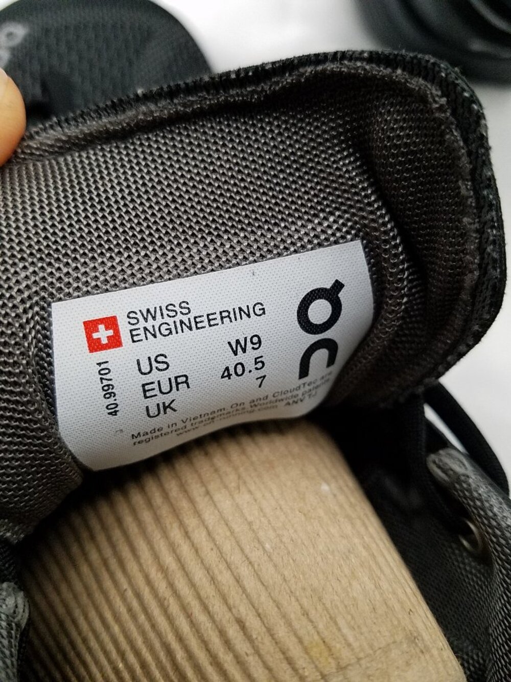 On Cloud X Black/Asphalt Running Shoes | Women's Size 9 | NIB - Picture 8 of 16